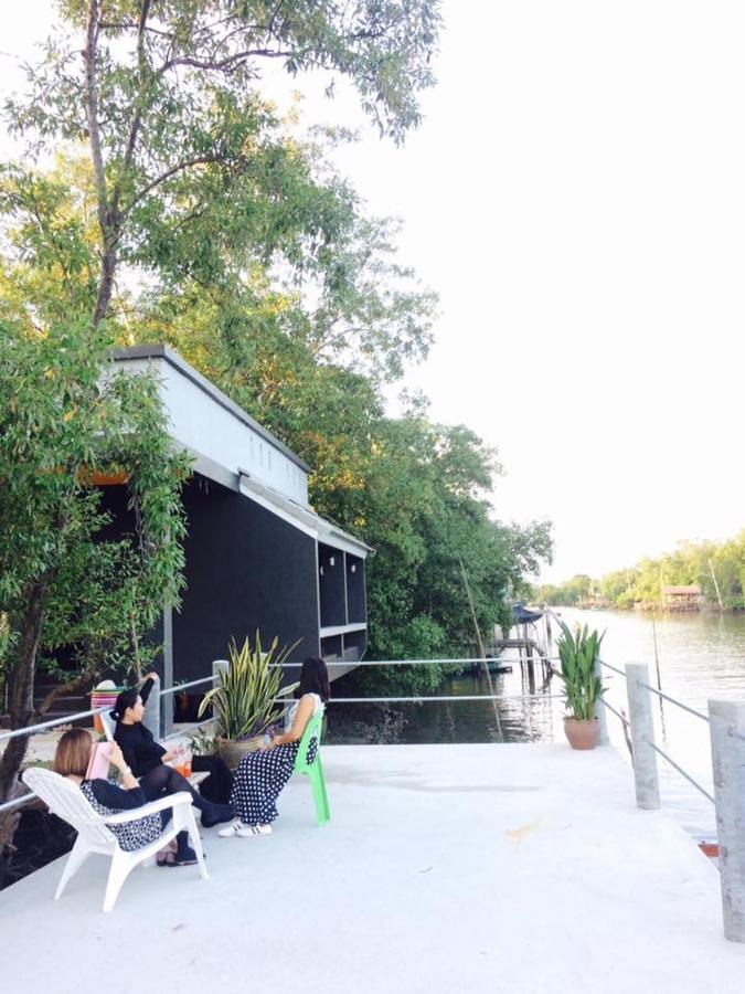 Baan Bon Resort Bang Tabun Phetchaburi Esterno foto