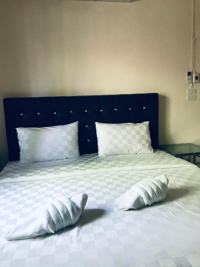 Baan Bon Resort Bang Tabun Phetchaburi Esterno foto