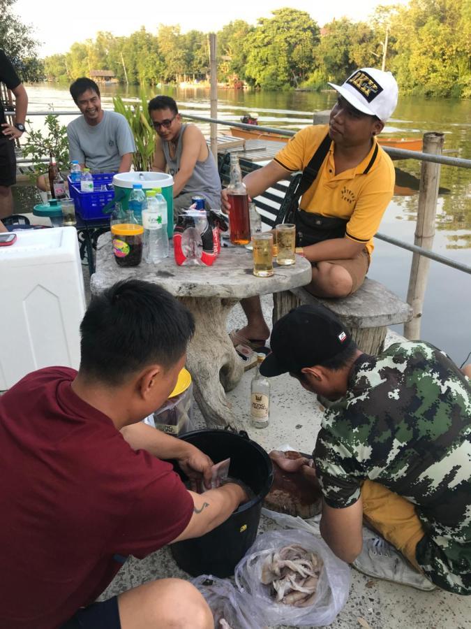 Baan Bon Resort Bang Tabun Phetchaburi Esterno foto