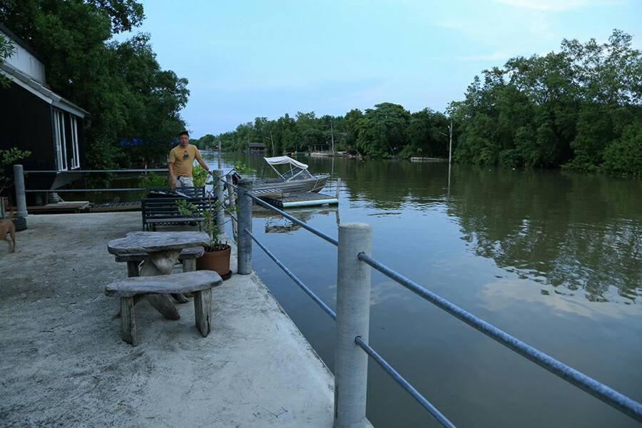 Baan Bon Resort Bang Tabun Phetchaburi Esterno foto